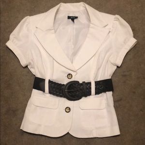 Fitted White Junior Medium Short SleeveJacket